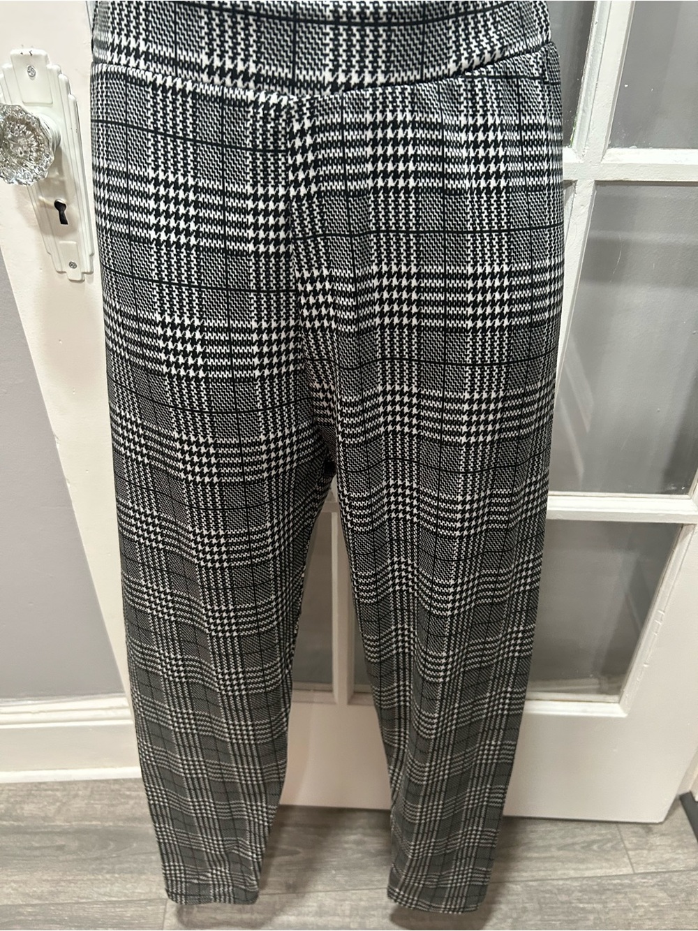 Women’s Black & White Glen Plaid Trousers